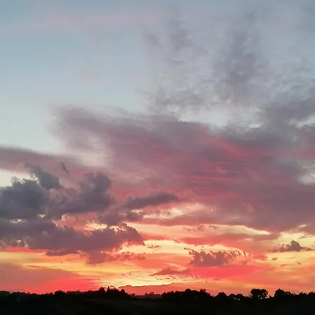 度假居 Il Rustico Bunker 蒙泰马尔恰诺